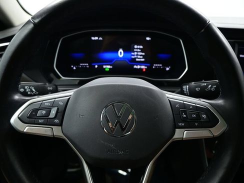 Used 2024 Volkswagen Jetta SE FWD image 16