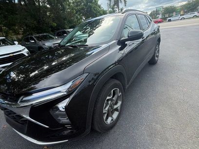 Used 2025 Chevrolet Trax LT w/ LT Convenience Package
