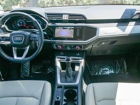 Used 2023 Audi Q3 2.0T Premium w/ Convenience Package AWD/4WD image 13