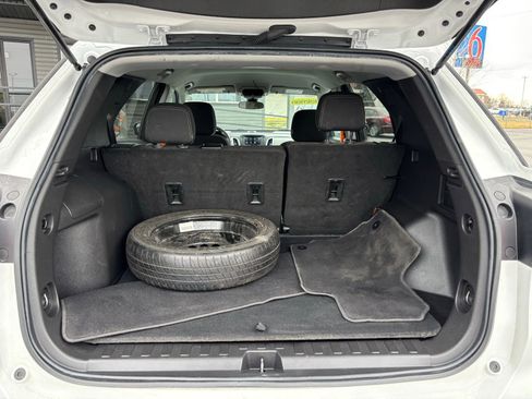 Used 2022 Chevrolet Equinox LT image 5