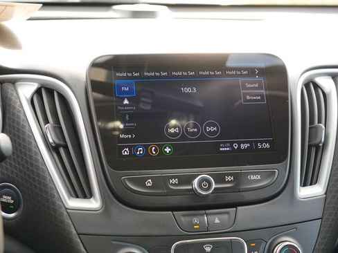 Used 2023 Chevrolet Malibu LS FWD image 22