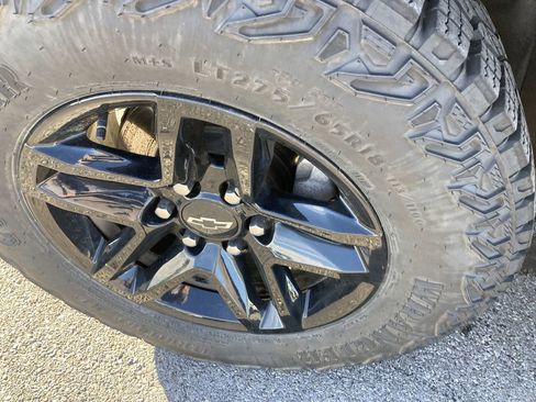 Used 2024 Chevrolet Silverado 1500 Custom Trail Boss AWD/4WD image 13