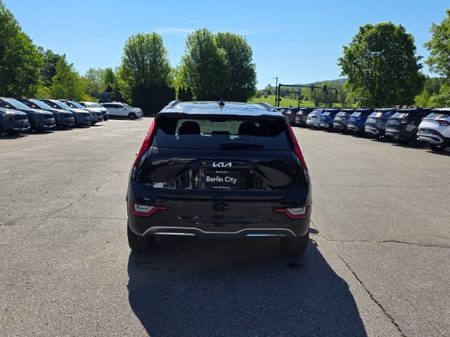 New 2026 Kia Niro Wave w/ Wave Preserve Package FWD image 6