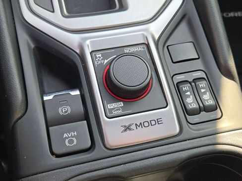 Used 2022 Subaru Forester Premium image 29