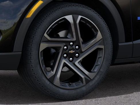 New 2026 Chevrolet Equinox EV LT w/ Convenience Package II image 9