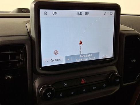 Used 2022 Ford Bronco Sport Outer Banks w/ Tech Package AWD/4WD image 3
