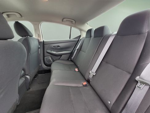 Used 2024 Nissan Sentra S FWD image 16
