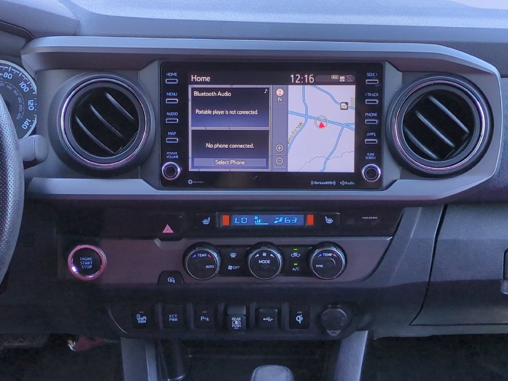 Used 2020 Toyota Tacoma TRD Sport w/ Technology Package RWD image 16