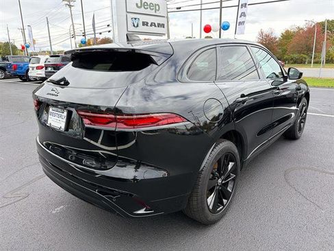 Used 2024 Jaguar F-PACE R-Dynamic S image 3
