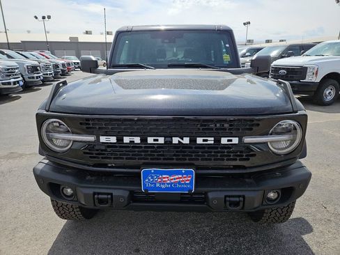 New 2026 Ford Bronco Badlands AWD/4WD image 3