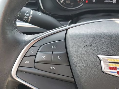 Certified 2023 Cadillac XT5 Luxury AWD/4WD image 17