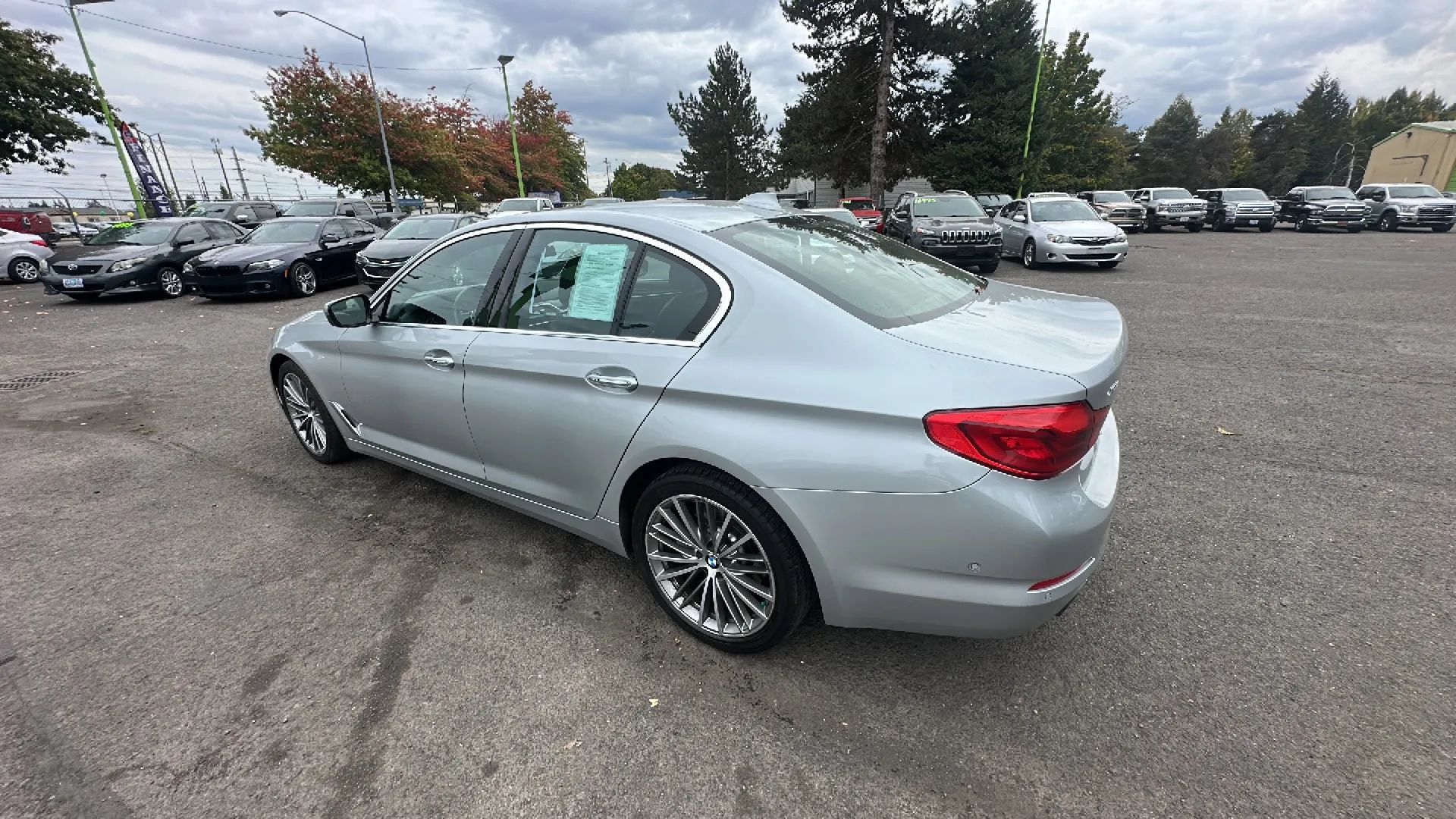 Used 2017 BMW 530i xDrive AWD/4WD image 6