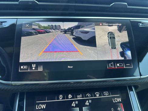 Used 2020 Audi RS Q8 image 33
