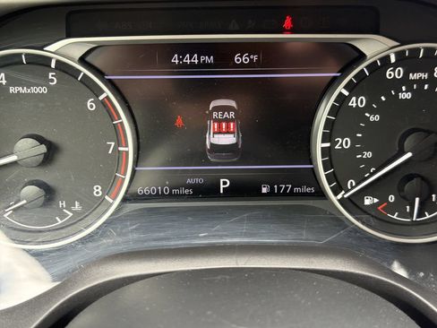 Used 2024 Nissan Rogue SV AWD/4WD image 15