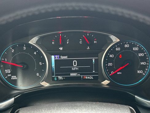 Used 2018 Chevrolet Equinox LT w/ Sun & Infotainment Package AWD/4WD image 23