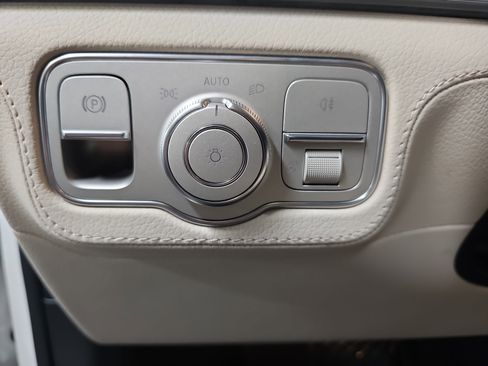 New 2026 Mercedes-Benz GLE 450 4MATIC image 27