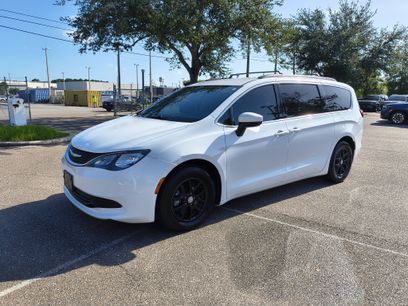 Used 2020 Chrysler Voyager Lxi