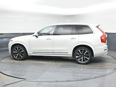 Used 2023 Volvo XC90 B5 Plus w/ Protection Package Premier image 5