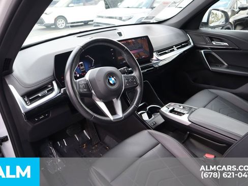Used 2025 BMW X1 xDrive28i image 10