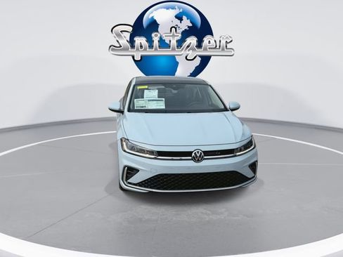New 2026 Volkswagen Jetta SE FWD image 7