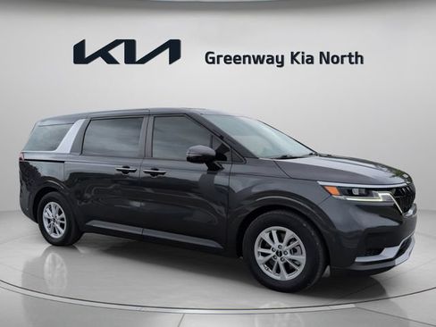 Certified 2023 Kia Carnival LX FWD image 1