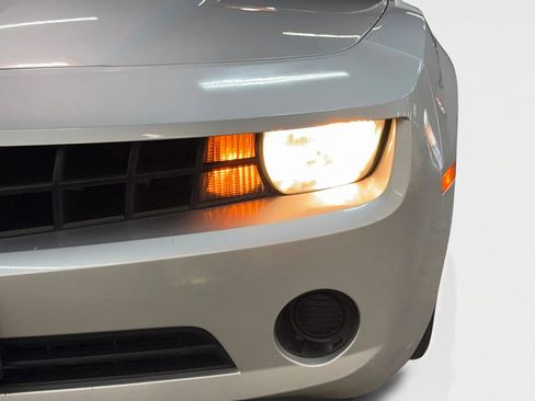 Used 2013 Chevrolet Camaro LS image 39
