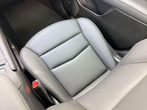 Certified 2024 Cadillac XT5 Luxury image 30