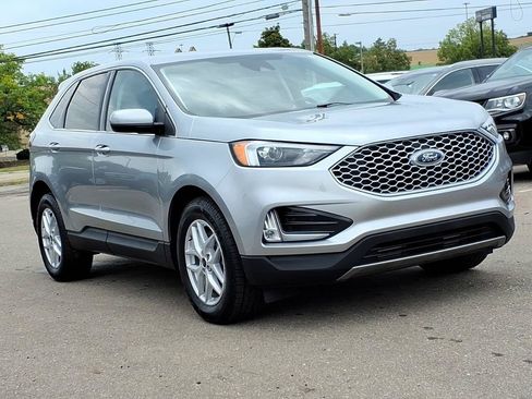 Used 2024 Ford Edge SEL w/ Convenience Package AWD/4WD image 7