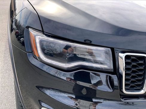 Used 2022 Jeep Grand Cherokee Limited w/ Tech Group image 30