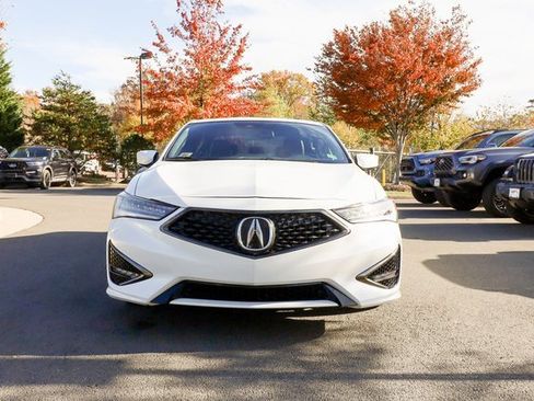Used 2019 Acura ILX image 2