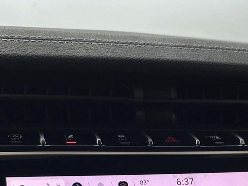 New 2025 Jeep Grand Cherokee Limited image 38