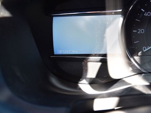 Used 2016 Ford Explorer Limited w/ Equipment Group 301A image 8