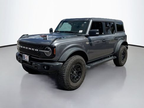 Used 2023 Ford Bronco Wildtrak AWD/4WD image 3