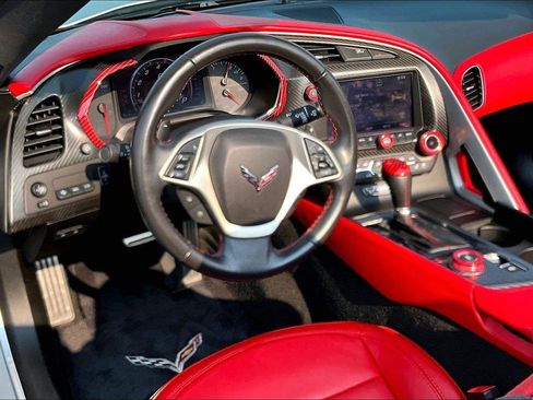 Used 2014 Chevrolet Corvette Stingray Convertible w/ 3LT Preferred Equipment Group RWD image 15