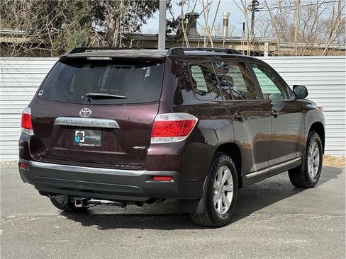 Used 2013 Toyota Highlander SE image 10