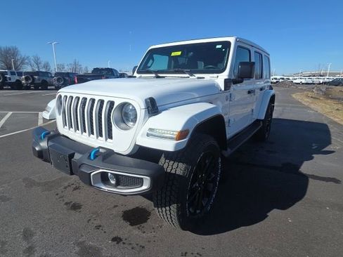 Used 2023 Jeep Wrangler Unlimited Sahara w/ Cold Weather Group image 2