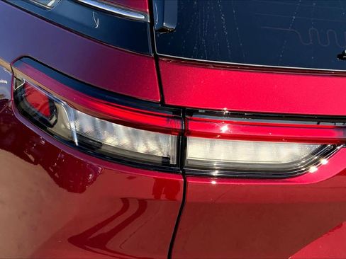 Used 2024 Jeep Grand Cherokee Limited 4xe w/ Luxury Tech Group II image 44