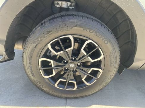 Used 2024 Hyundai Santa Cruz SEL FWD image 31