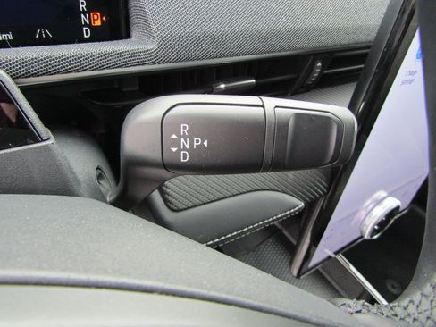 Used 2025 Ford Mustang Mach-E Premium AWD/4WD image 24