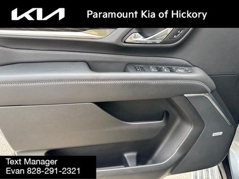 Used 2023 GMC Yukon XL Denali w/ LPO, Floor Liner Package AWD/4WD image 21