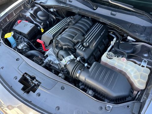 Used 2022 Dodge Charger Scat Pack RWD image 31