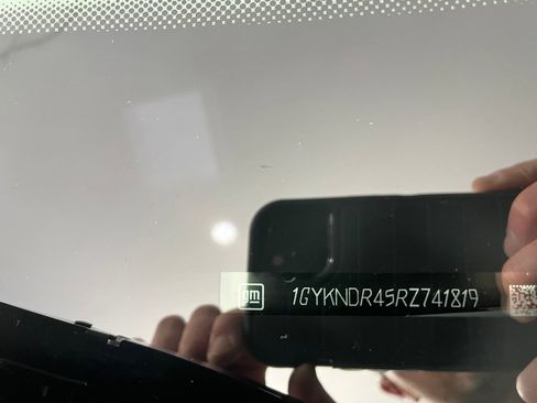 Used 2024 Cadillac XT5 Premium Luxury image 32