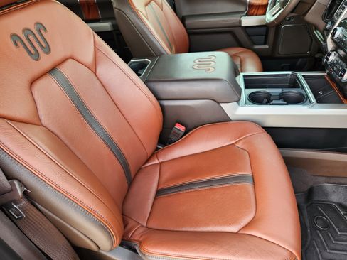 Used 2020 Ford F250 King Ranch w/ FX4 Off-Road Package image 14