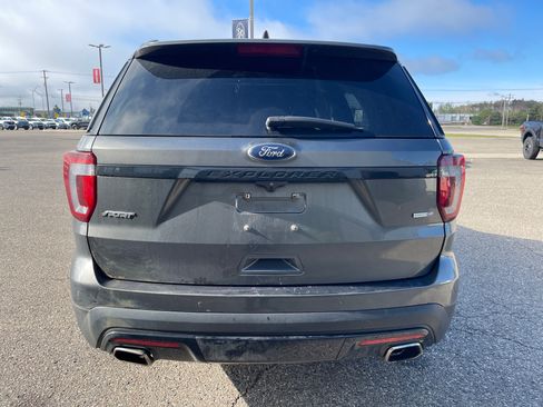 Used 2016 Ford Explorer Sport w/ Equipment Group 401A AWD/4WD image 5