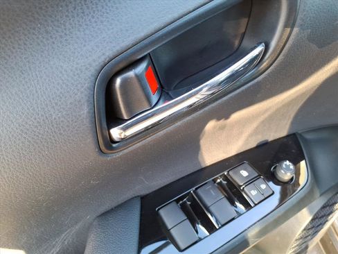 Used 2021 Toyota Prius Prime LE image 12