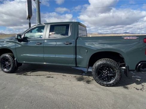 New 2026 Chevrolet Silverado 1500 Custom Trail Boss w/ LPO, Dark Essentials Package image 6