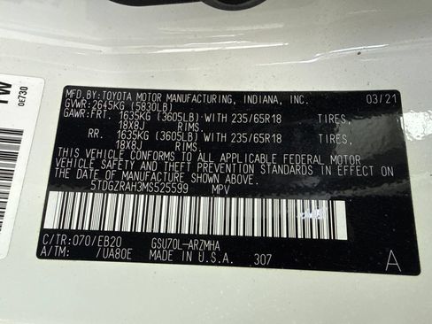 Used 2021 Toyota Highlander XLE FWD image 56