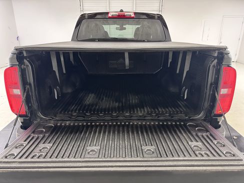 Used 2020 Chevrolet Colorado LT image 21