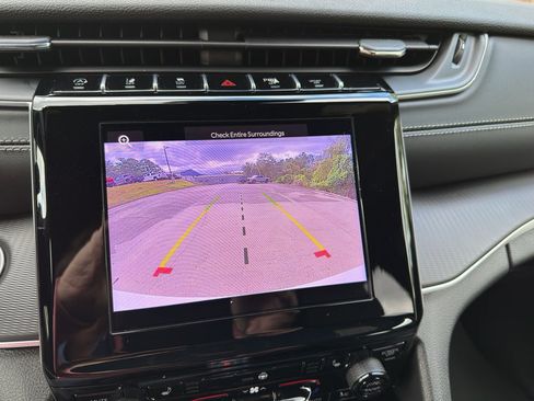 New 2025 Jeep Grand Cherokee Altitude RWD image 14