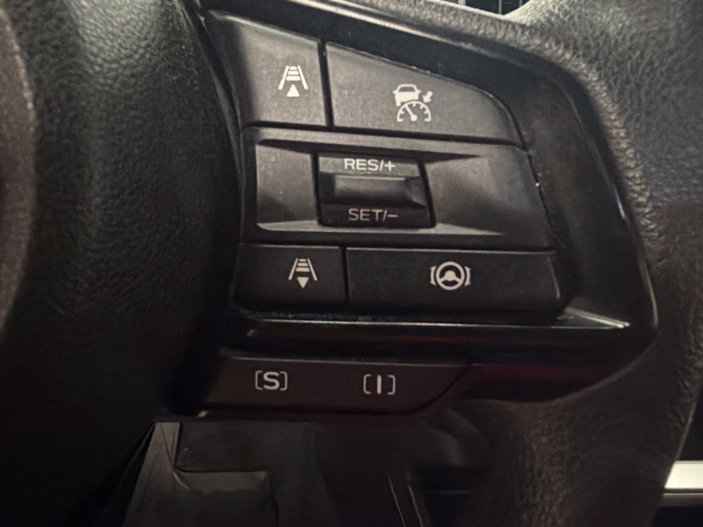 Used 2024 Subaru Crosstrek 2.0i Premium AWD/4WD image 19
